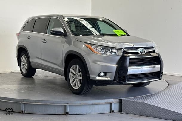 2015 Toyota Kluger GX in Silver
