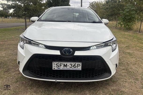 2022 Toyota Corolla Ascent Sport in White