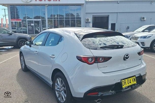 2025 Mazda 3 G20 Pure in Grey