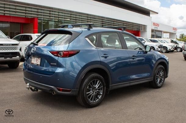 2021 Mazda CX-5 Maxx Sport in Blue