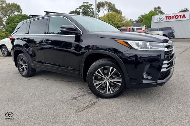 2019 Toyota Kluger GX in Black