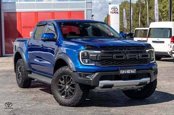2024 Ford Ranger Raptor in Black