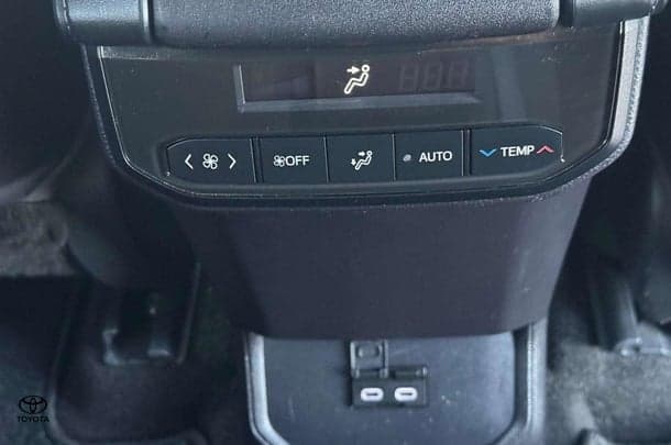 2022 Toyota Kluger GX AWD in White