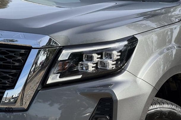 2025 Nissan Navara ST-X in Grey