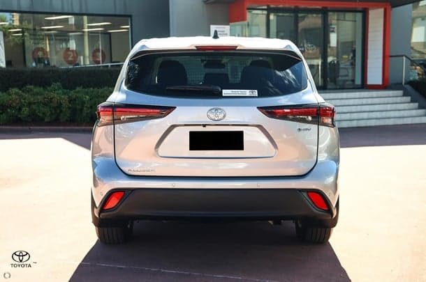 2025 Toyota Kluger GX AWD in Silver