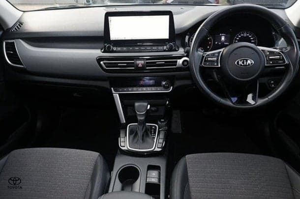 2021 Kia Seltos Sport+ in White