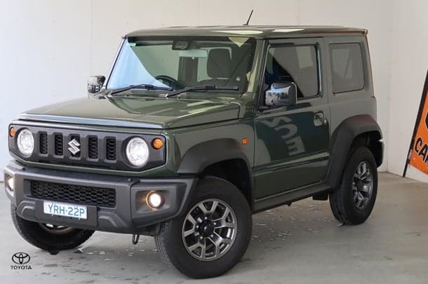 2022 Suzuki Jimny GLX in Green
