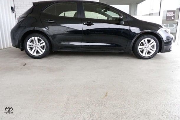 2018 Toyota Corolla Ascent Sport in Black