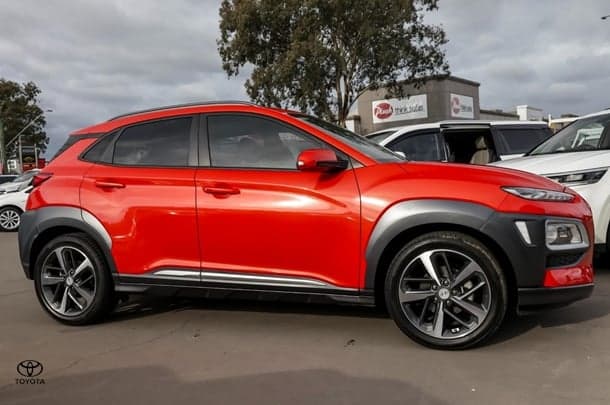 2019 Hyundai Kona Highlander in Orange