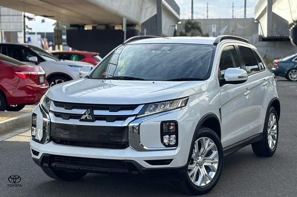 2022 Mitsubishi ASX LS in White