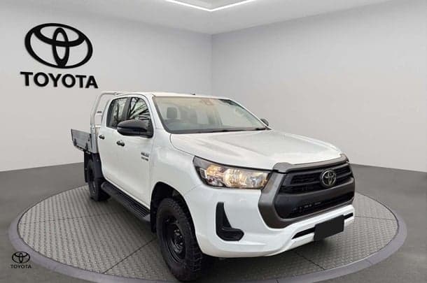 2021 Toyota Hilux SR in White