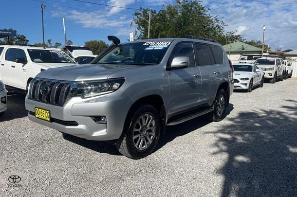 2021 Toyota Landcruiser Prado VX in Silver