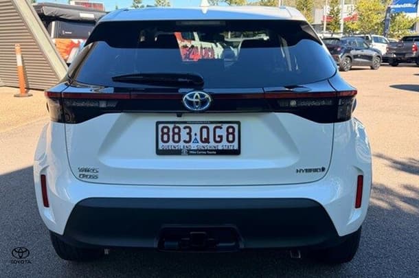 2021 Toyota Yaris Cross GXL in White