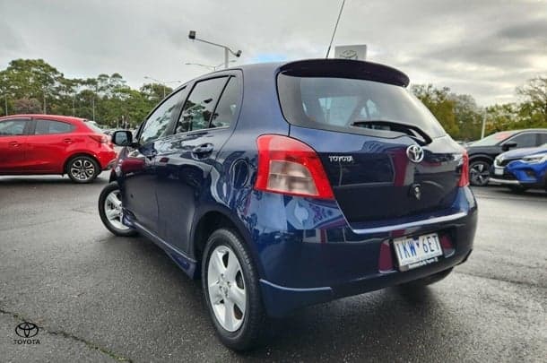 2006 Toyota Yaris YRX in Blue