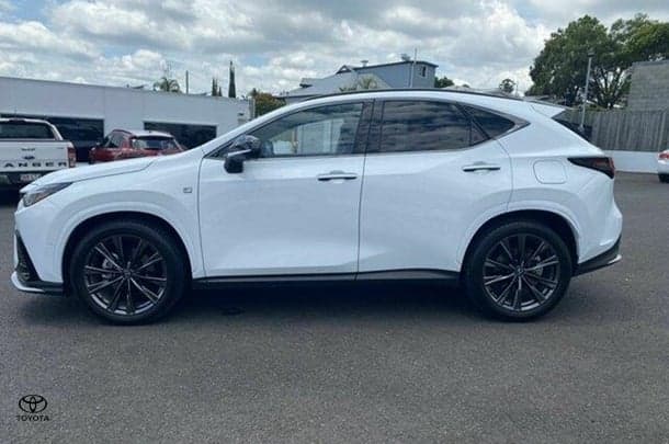 2023 Lexus NX NX350h F Sport in White