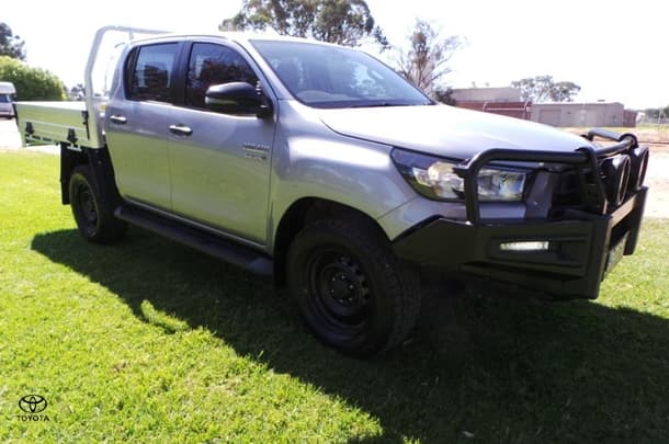 2022 Toyota Hilux SR in Silver