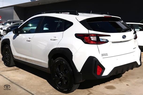 2024 Subaru Crosstrek 2.0L in White