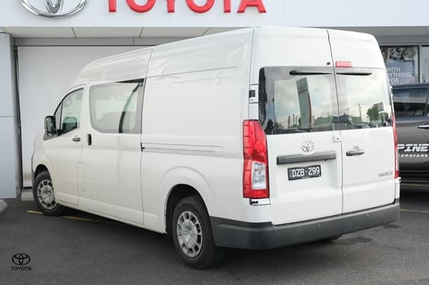 2025 Toyota Hiace Base in White
