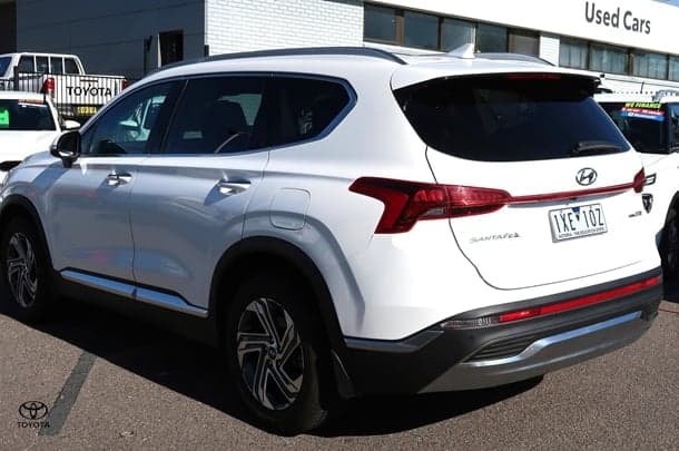 2023 Hyundai Santa Fe Active in White
