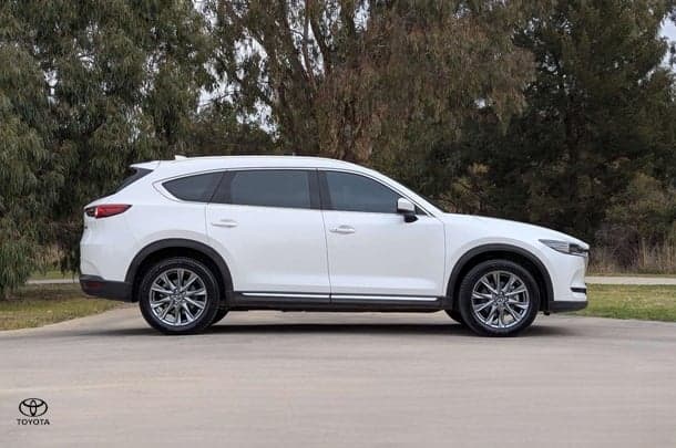 2019 Mazda CX-8 Asaki in White