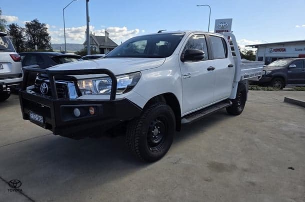 2019 Toyota Hilux SR in White