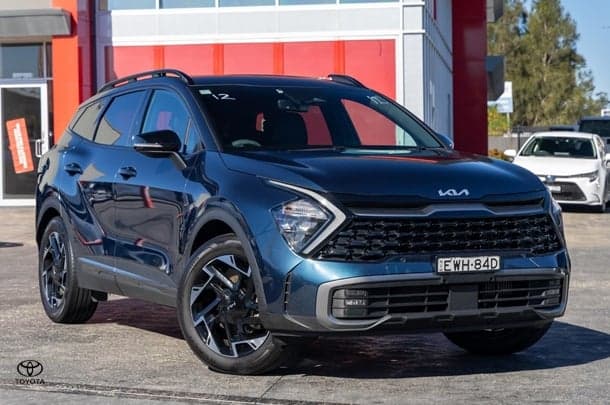 2022 Kia Sportage SX+ in Blue