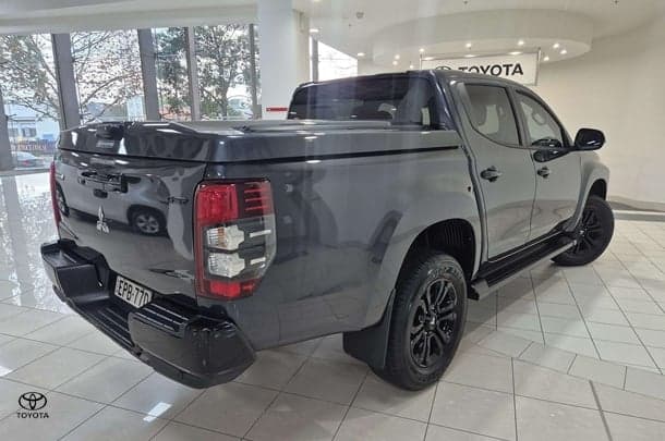 2021 Mitsubishi Triton GSR in Grey