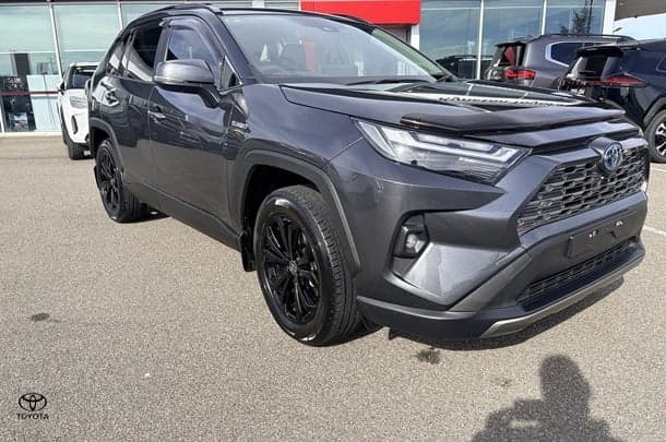 2023 Toyota RAV4 Cruiser 2WD in Silver