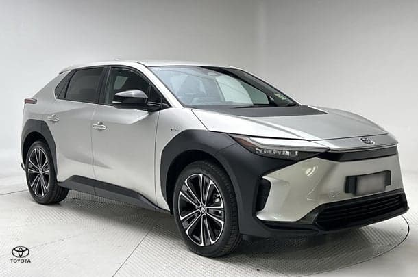 2024 Toyota bZ4X Standard 2WD in Silver
