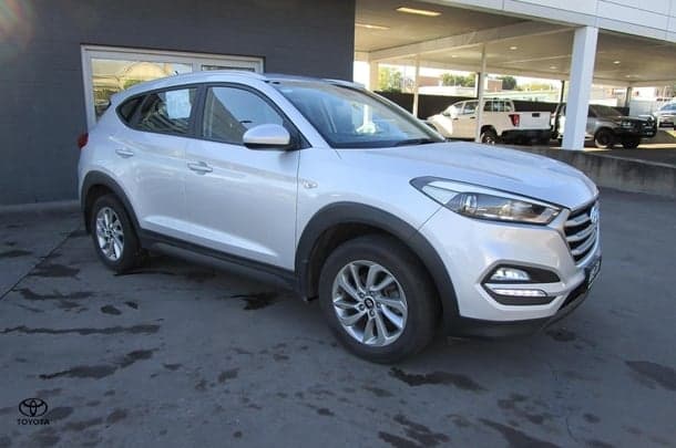 2017 Hyundai Tucson Active in Silver