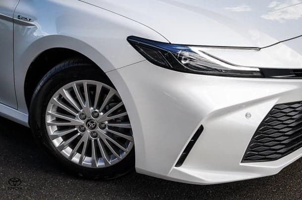 2025 Toyota Camry Ascent in White