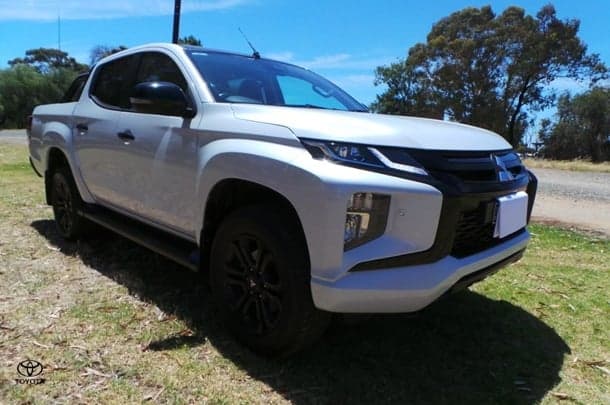 2022 Mitsubishi Triton GSR in White