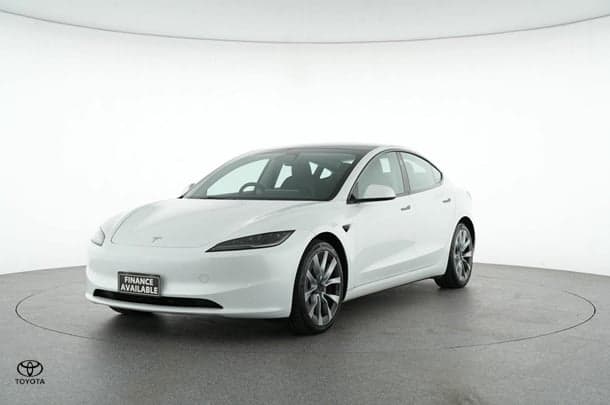 2023 Tesla Model 3 Long Range in White