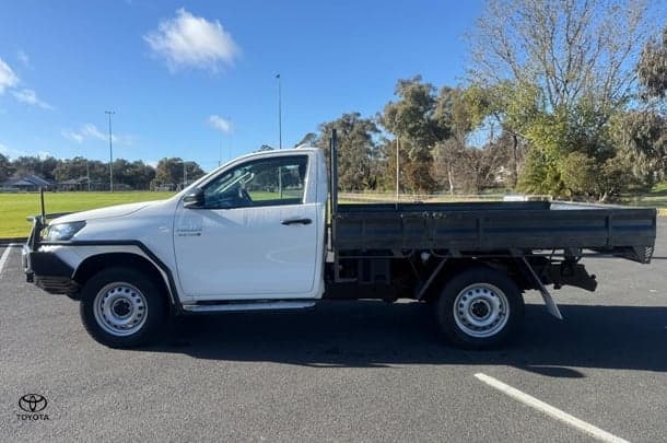 2022 Toyota Hilux SR in White