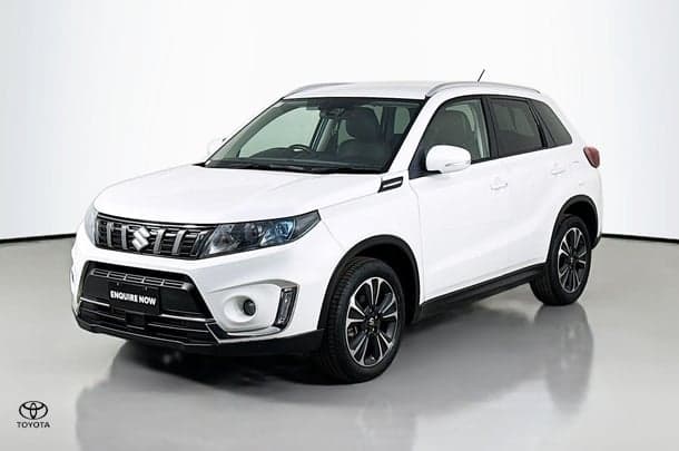 2022 Suzuki Vitara Turbo in White