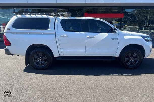 2022 Toyota Hilux SR in White