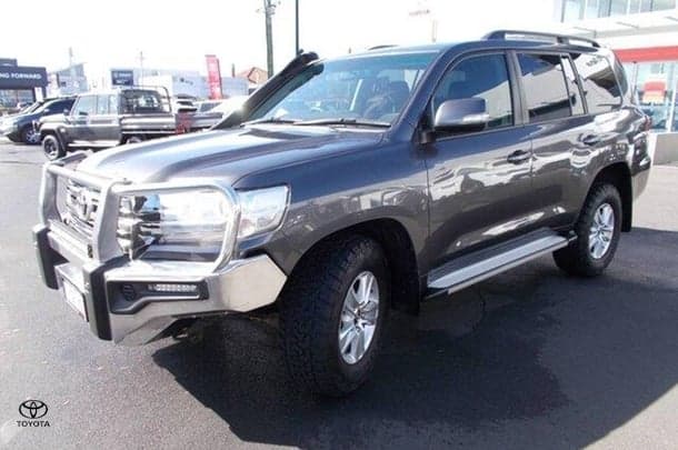 2016 Toyota Landcruiser GXL in Silver