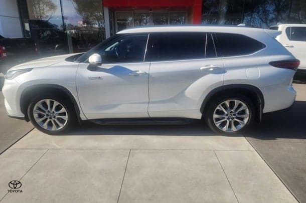 2021 Toyota Kluger AWD GRANDE in White