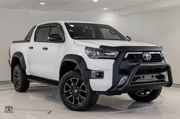 2025 Toyota Hilux Rogue in White