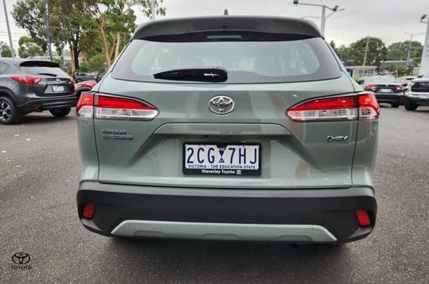 2025 Toyota Corolla Cross GX in Green