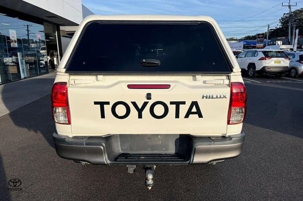 2021 Toyota Hilux SR in White