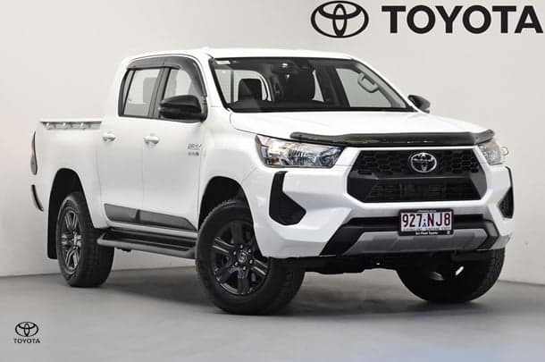 2025 Toyota Hilux SR in White