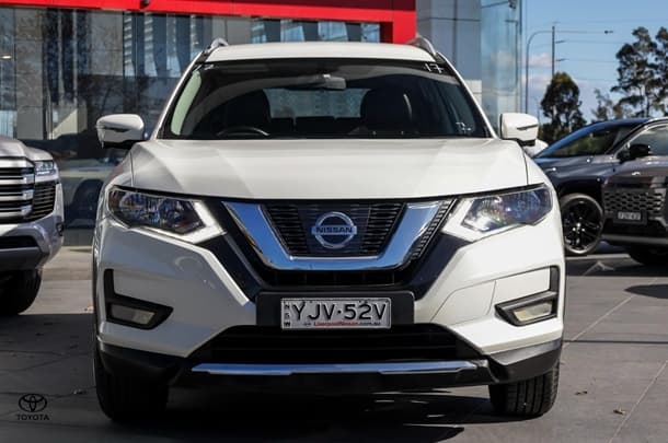 2020 Nissan X-TRAIL ST-L in White