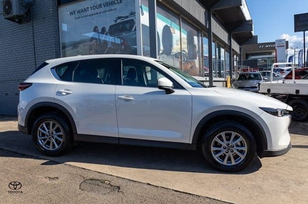 2024 Mazda CX-5 G25 Maxx Sport in White