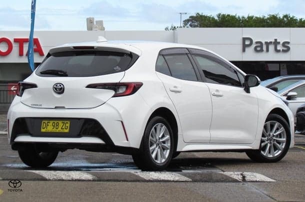 2023 Toyota Corolla Ascent Sport in White