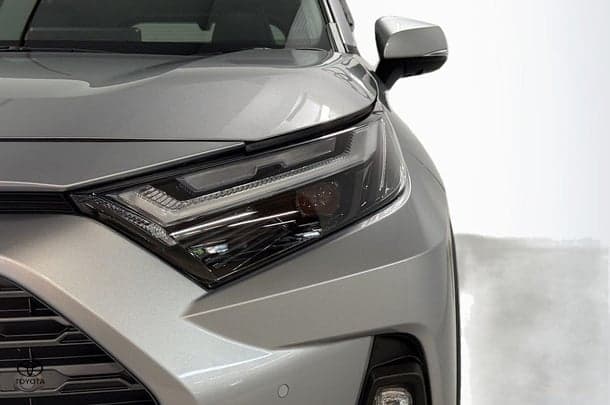 2024 Toyota RAV4 Cruiser 2WD in Silver