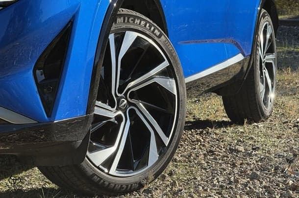 2025 Nissan QASHQAI Ti-L in Blue