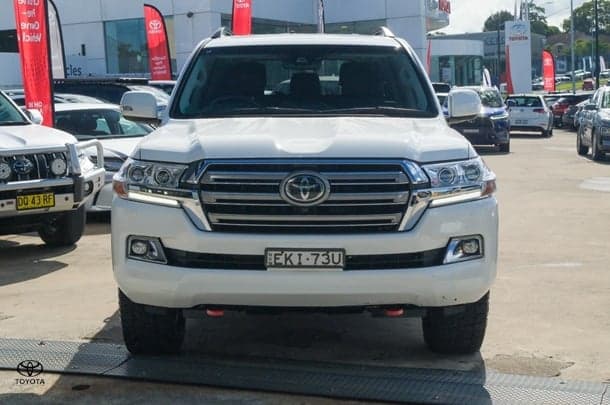 2020 Toyota Landcruiser Sahara in White