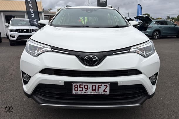 2018 Toyota RAV4 GX in White