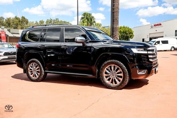 2022 Toyota Landcruiser Sahara ZX in Black